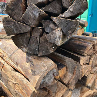 薪　キャンプ　薪ストーブ　の画像