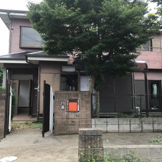 小学校・保育園のすぐ近く。2021年7月綺麗にリフォーム済