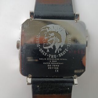 腕時計４つ　　ジャンク　現状品の画像