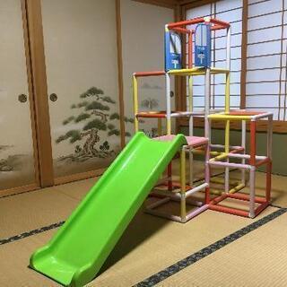 子供用　ジャングルジム＋スベリ台