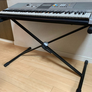【取引中！】ヤマハ　ポータブルキーボード　PSR-E323の画像
