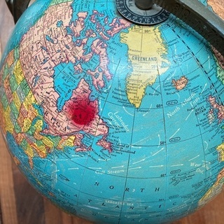 アンティーク地球儀の画像