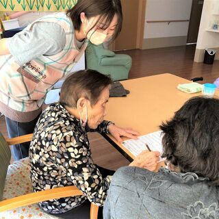 【大多喜町】《月給22万円以上～可能！ 》 ＼ 猫とヤギとはたらくグループホーム！ ／個性豊かな動物スタッフたちがあなたの同僚！？ウワサの人が集まる福祉施設！ 職場環境の良さ抜群のグループホームでにゃんび～り働きませんか？の画像