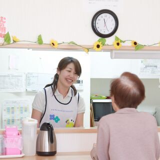 【大多喜町】＼ 猫とヤギとはたらく グループホーム！ ／ウワサの人が集まる福祉施設の秘密とは！？ 働き方の柔軟さにビックリ！週１～、日勤のみ、夜勤のみ、Ｗワーク・・・あなたの希望でＯＫ！個性豊かな動物スタッフたちに囲まれて、にゃんび～り働きませんか？の画像