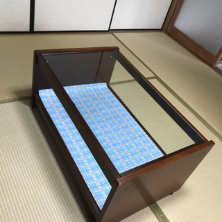 ガラステーブル 3000円→→2000円
