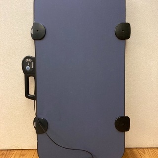 ズボンプレッサー(TOSHIBA)