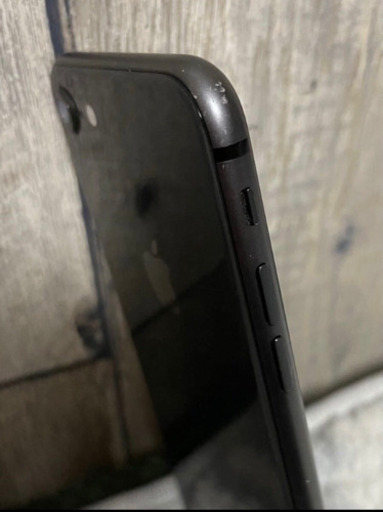 【美品だと思います！】        iPhone8   64GB   SIMフリー     スペースグレー