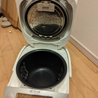 象印　炊飯器の画像