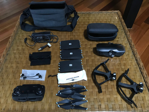 ドローンMAVIC AIR 付属品(本体水没)