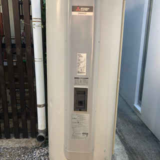 値下げします、三菱　電気温水器　2019年製　370L 丸型　リ...