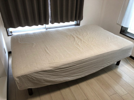 無印良品　セミダブルベッド