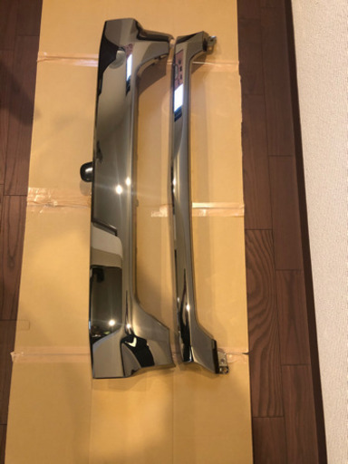 ハイエースワイド　ダークプライム　純正フロントグリル