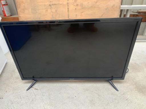 32インチ液晶テレビ
