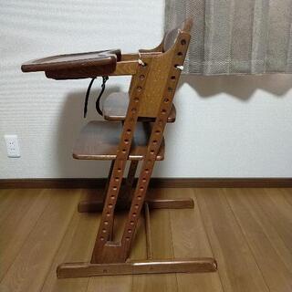 ベビーハイチェアの画像