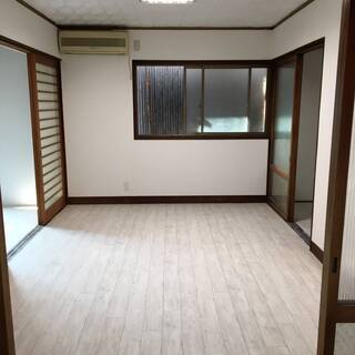 常滑市　内装工事しました！　洋室に変更済み！　2階建て戸建て！　ペット・外国人・DIY・事業用利用OK！ - 常滑市