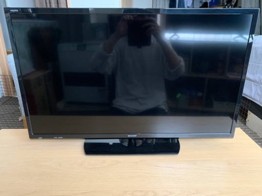 32インチ液晶テレビ