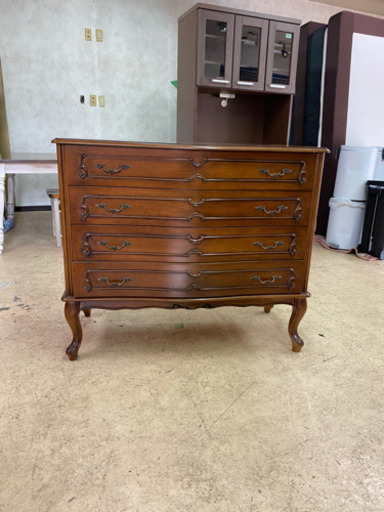 値下げ！猫足が素敵、クラシックチェスト