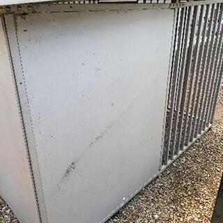 檻、犬小屋