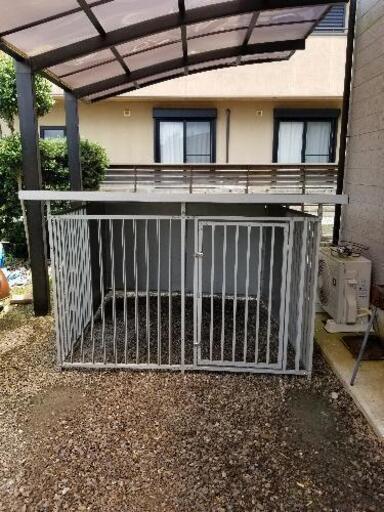檻、犬小屋