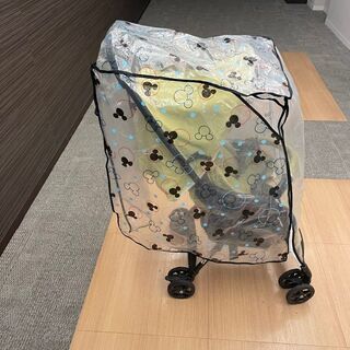バギーをお譲りします。（ディズニーの雨カバー付き）