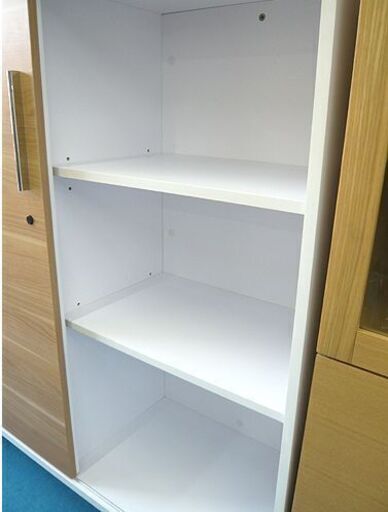 札幌 収納棚 幅119×奥行44×高さ128.5㎝ 棚板幅調節可能 多用途 白 ナチュラル スライド扉 本郷通店