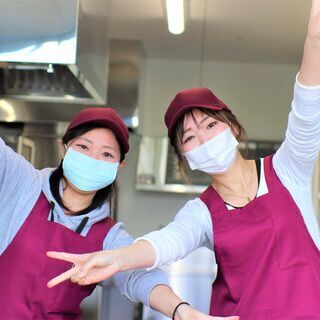 【茂原市】調理スタッフ 　OPENしたばかり！話題のフットサルコート付き高齢者向け住宅でのシゴト！　Wワーク　週１～　固定曜日のみ、働き方はあなたの希望で全部ＯＫ！ 法人の運営する保育園も利用できちゃいます！の画像