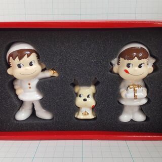 【さらにお値下げ中】【未使用・美品】ぺこちゃん　ぽこちゃん　ホワイトクリスマス（陶器）の画像