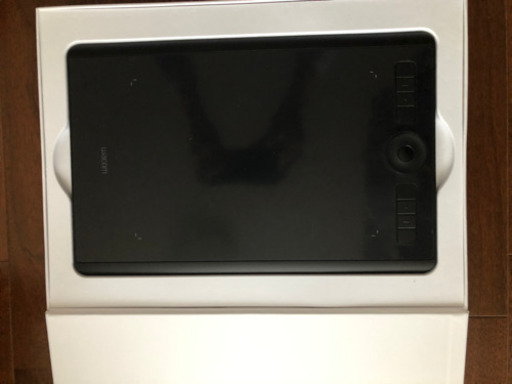 ペンタブ(ワコム Intuos Pro Medium)中古美品
