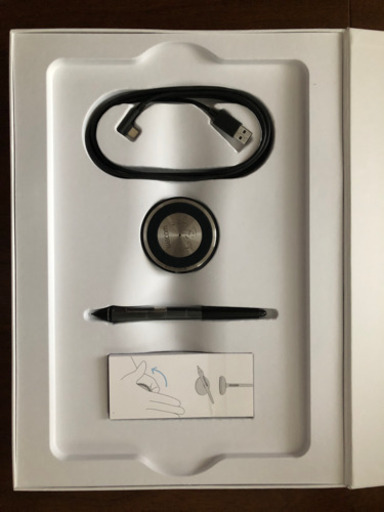 ペンタブ(ワコム Intuos Pro Medium)中古美品