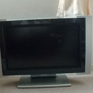 壊れたテレビ 部品取りに