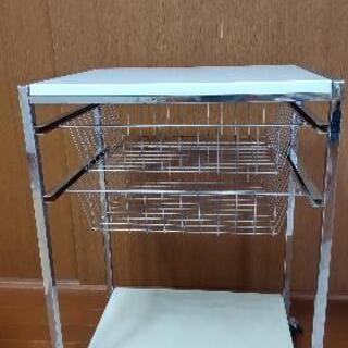 キッチンテーブル