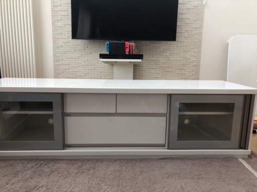 テレビ台　ローボード