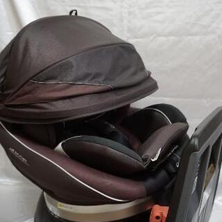 コンビcombi
チャイルドシート
ネルーム NC-570
最上位モデル