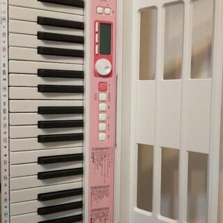 カシオ　電子キーボードの画像