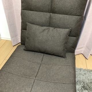 一人掛けソファーの画像
