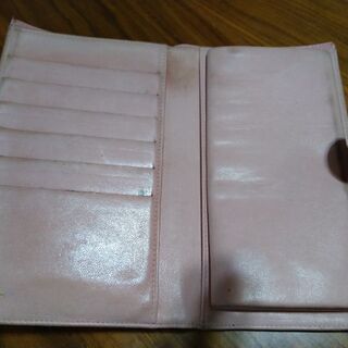 シャネル　ピンク色の財布の画像