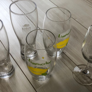【無料】ビールグラスやワイングラス