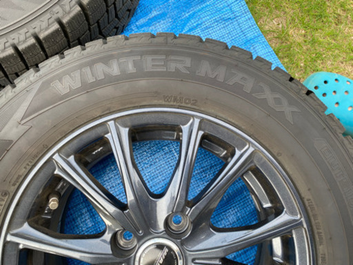 スタッドレスタイヤ　DUNLOP winterMAX  ホイール、ナット付き