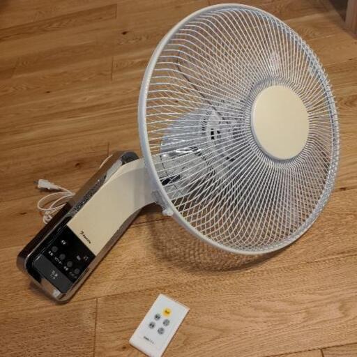 壁掛け扇風機