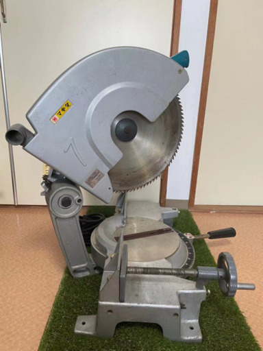 マキタ卓上丸ノコ