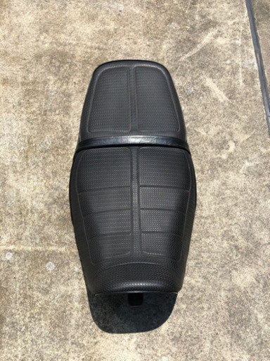 ゼファーχ 純正シート