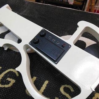【販売終了しました。ありがとうございます。】Ammoon　エレキ バイオリン QHV-1000 中古品　/　相模原市　リサイクルショップ　NAOMI　サイレント ヴァイオリン ケース付きの画像