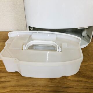 Panasonic F-YZKX60-S 除湿乾燥機 ナノイーの画像