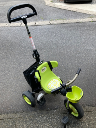 三輪車
