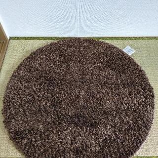 ニトリ 丸型 ラグ