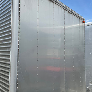 お待たせ致しました！コンテナ大量入荷⭐︎2トンから10トン色々ありますよ。の画像