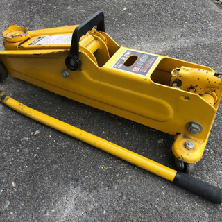 大自工業　2.25t ガレージジャッキ