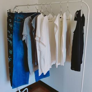 レディース服差し上げます（Mサイズ程度）