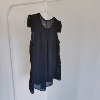 レディース服差し上げます（Mサイズ程度）の画像