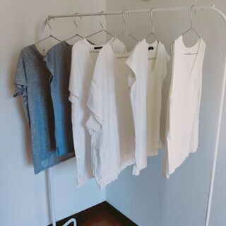 レディース服差し上げます（Mサイズ程度）の画像